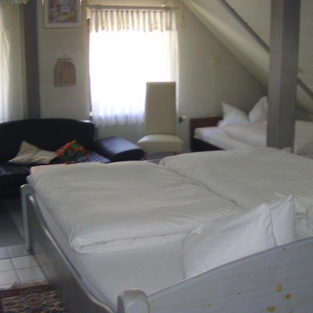Hotel Zur Guten Quelle Selters  Exterior foto